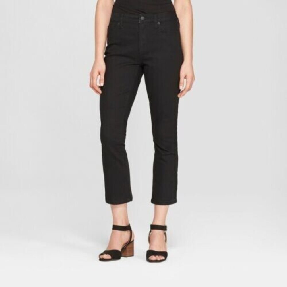 UNIVERSAL THREAD Women's High-Rise Kick Boot Crop Jeans Black Size 10 - NWT
